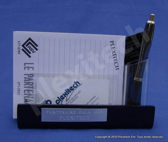 Porte-mémo, porte-cartes d'affaires et porte-stylo en acrylique gravé — Plexitech